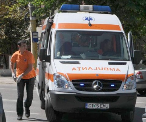 Femeie de 50 de ani, accidentată pe strada Nicolae Iorga